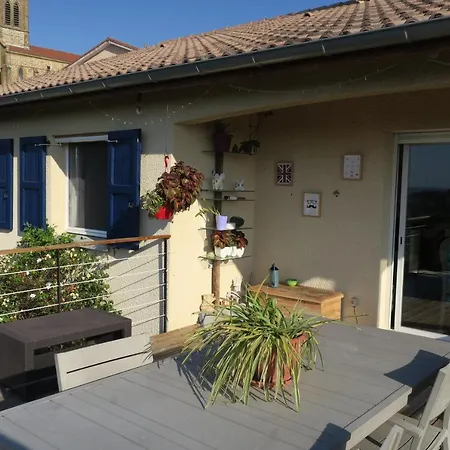 Au Grand Calme Dans Maison Bed & Breakfast *