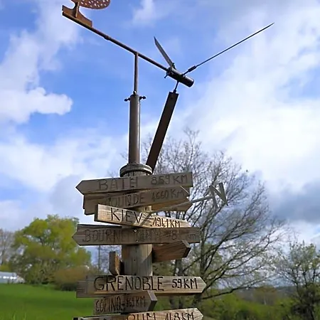 Au Grand Calme Dans Maison Frühstückspension Primarette